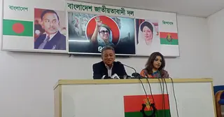 বাংলাদেশে শান্তিপূর্ণ ট্রানজিশন দেখতে চায় যুক্তরাষ্ট্র: আমীর খসরু